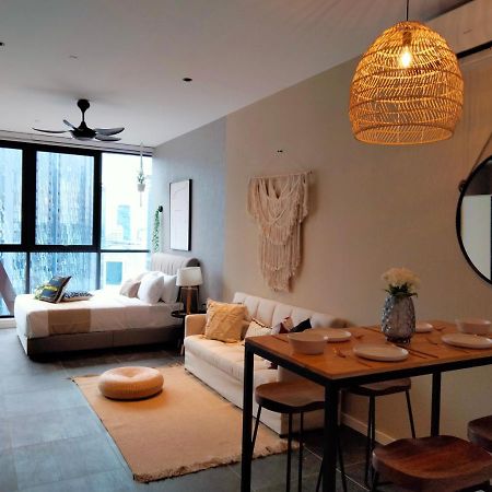 Scarletz Suites Klcc I Homebrickz Kuala Lumpur Zewnętrze zdjęcie