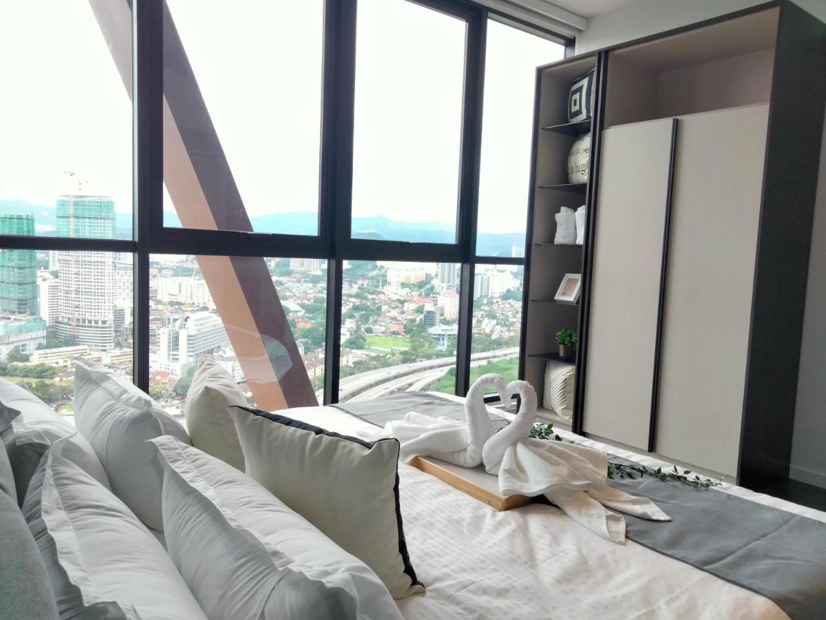 Scarletz Suites Klcc I Homebrickz Kuala Lumpur Zewnętrze zdjęcie