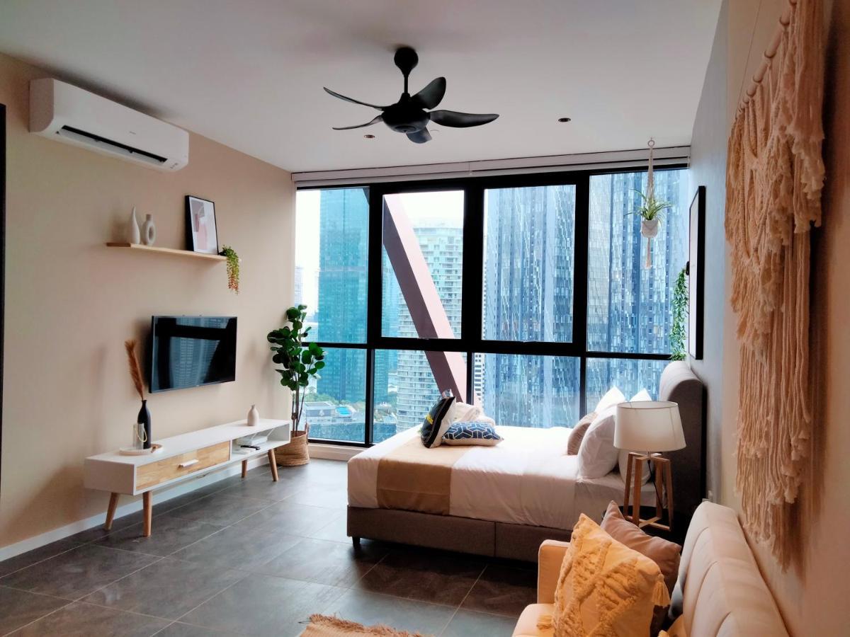 Scarletz Suites Klcc I Homebrickz Kuala Lumpur Zewnętrze zdjęcie