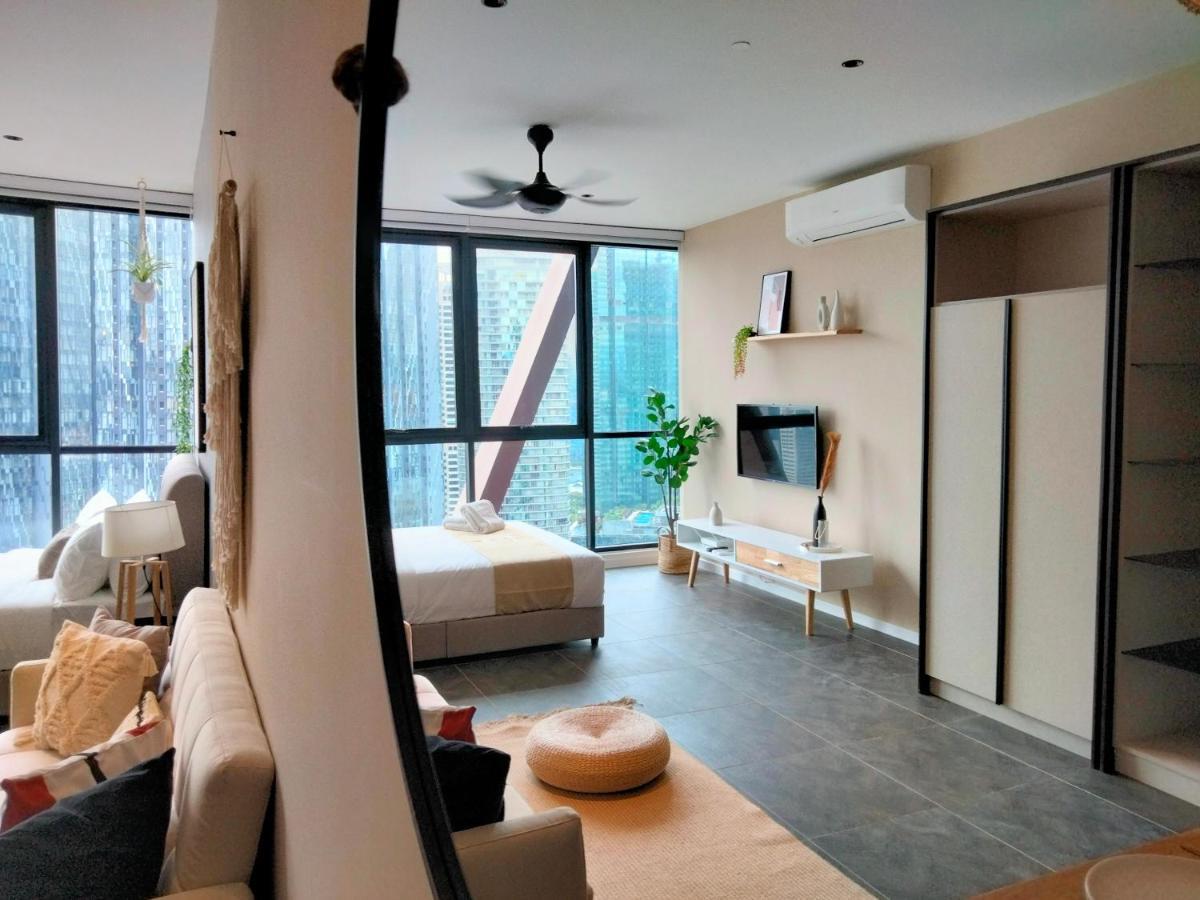 Scarletz Suites Klcc I Homebrickz Kuala Lumpur Zewnętrze zdjęcie