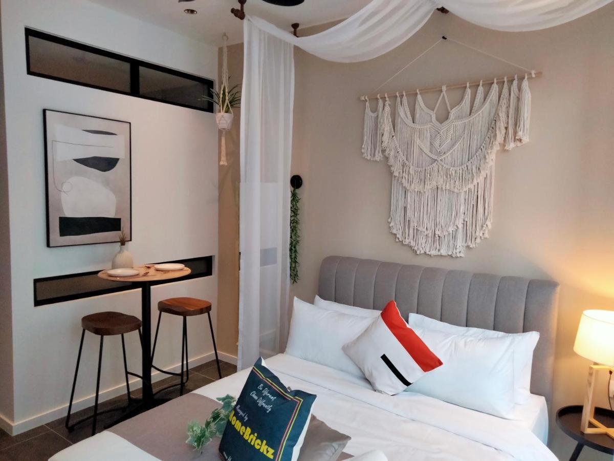 Scarletz Suites Klcc I Homebrickz Kuala Lumpur Zewnętrze zdjęcie