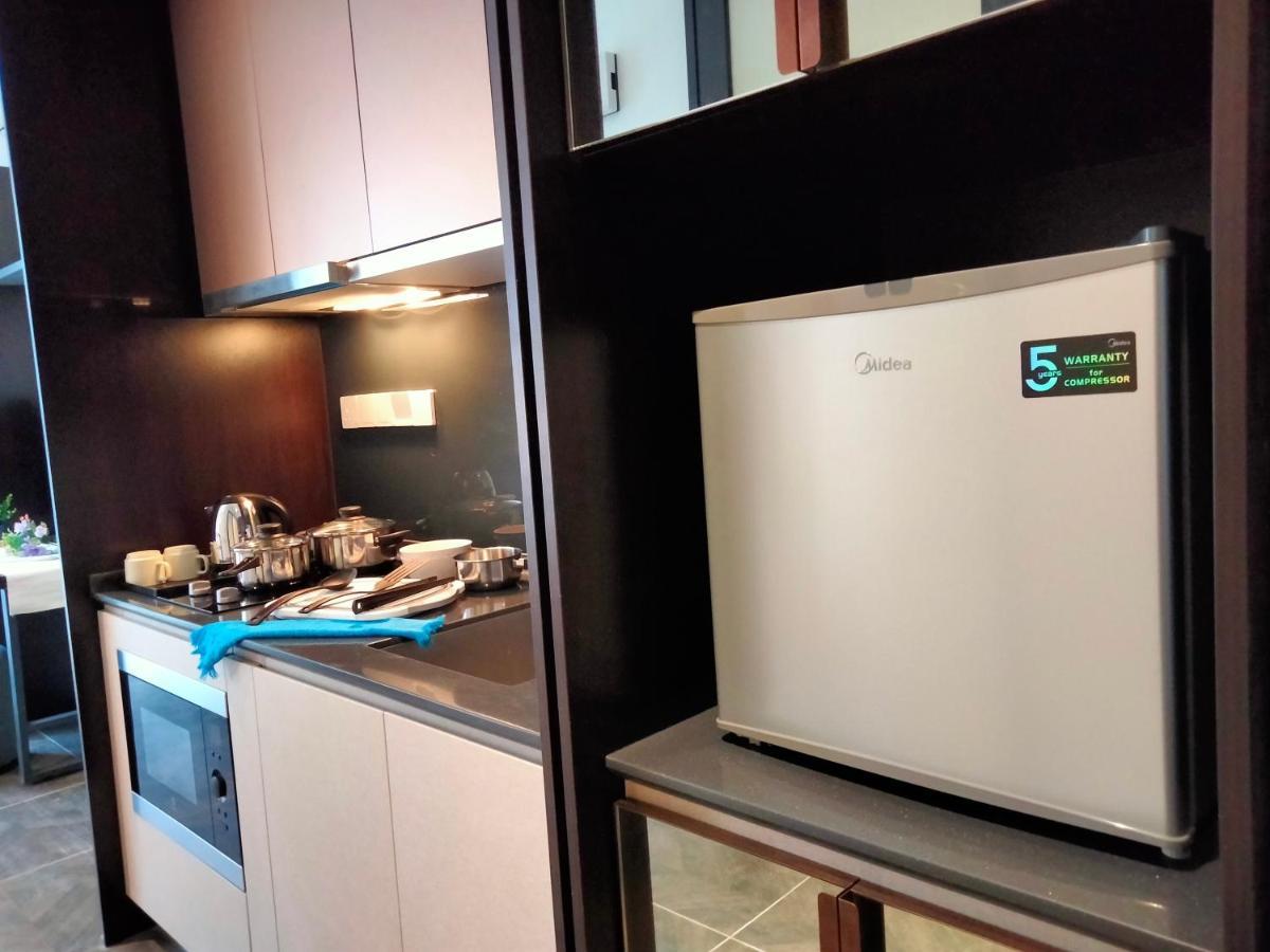 Scarletz Suites Klcc I Homebrickz Kuala Lumpur Zewnętrze zdjęcie